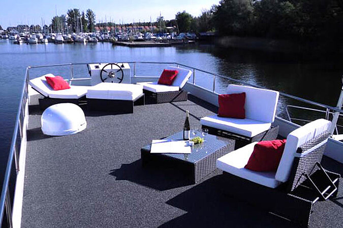 Dieses Bild zeigt unsere Yacht M-Line - M-Haus - Oberdeck