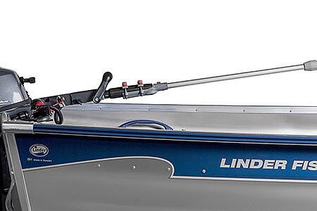 Dieses Bild zeigt die teleskopische Steuerpinnenverlängerung.