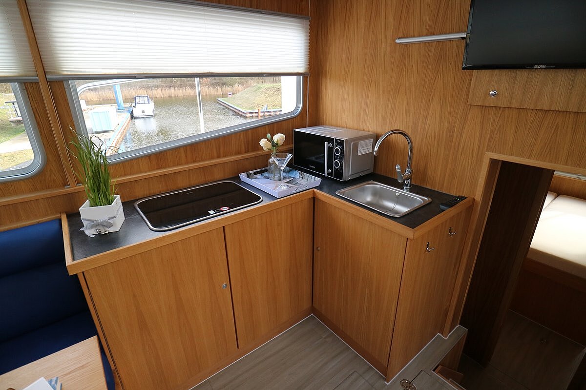 Dieses Bild zeigt unsere Yacht M-Line - M-Steven - Küche