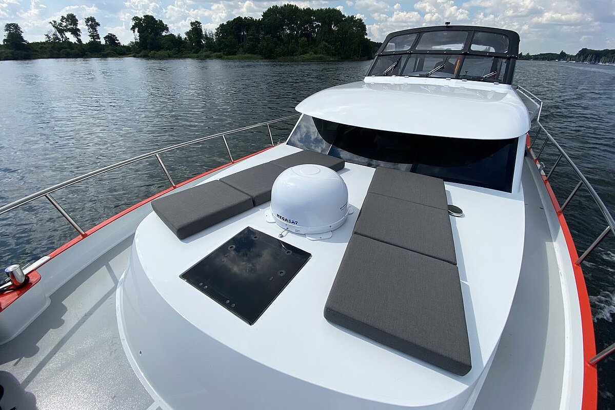 Dieses Bild zeigt unsere Yacht Vida - Discovery 47AC Luxury - Bordbuch