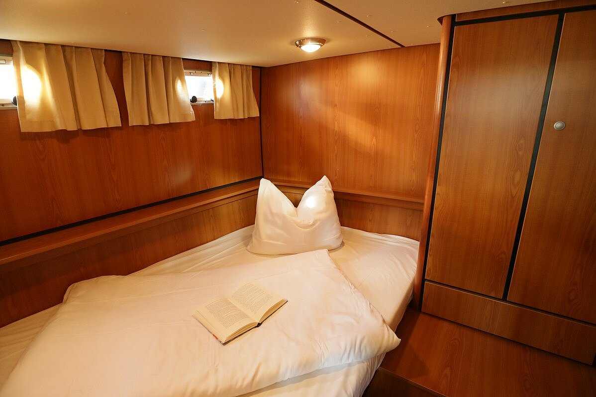 Dieses Bild zeigt unsere Yacht Laureen - Linssen Grand Sturdy 34.9 - Bett