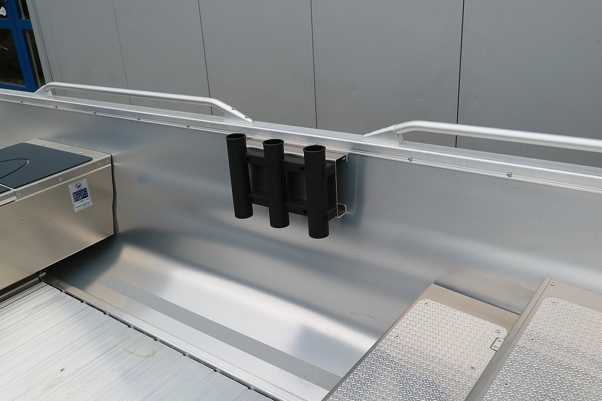 Dieses Bild zeigt einen Dreifach-Angelrutenhalter.