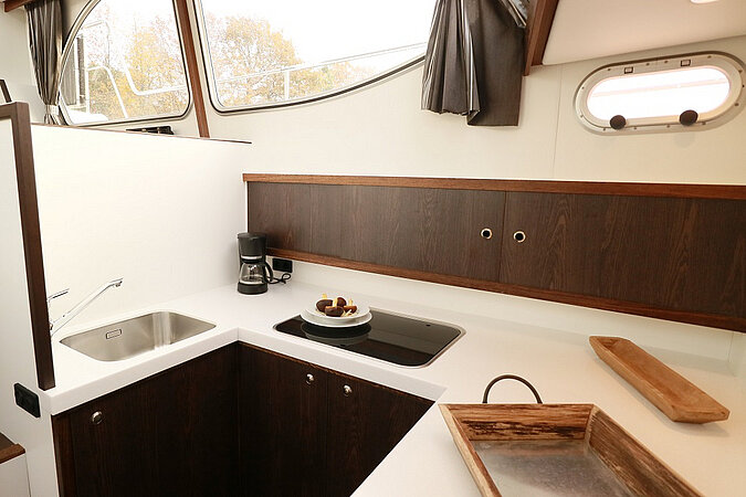 Dieses Bild zeigt unsere Yacht Jette - Jetten 37 AC - Küche