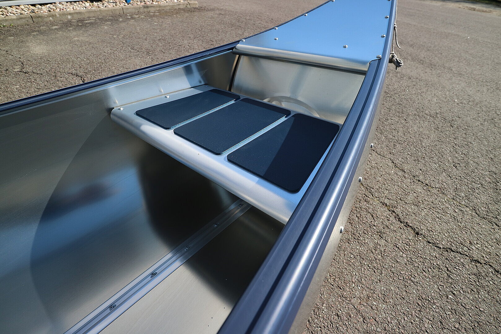 Linder Inkas 495 - Alukanadier