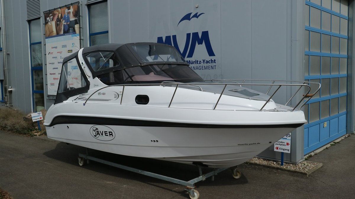 Saver 690 Cabin