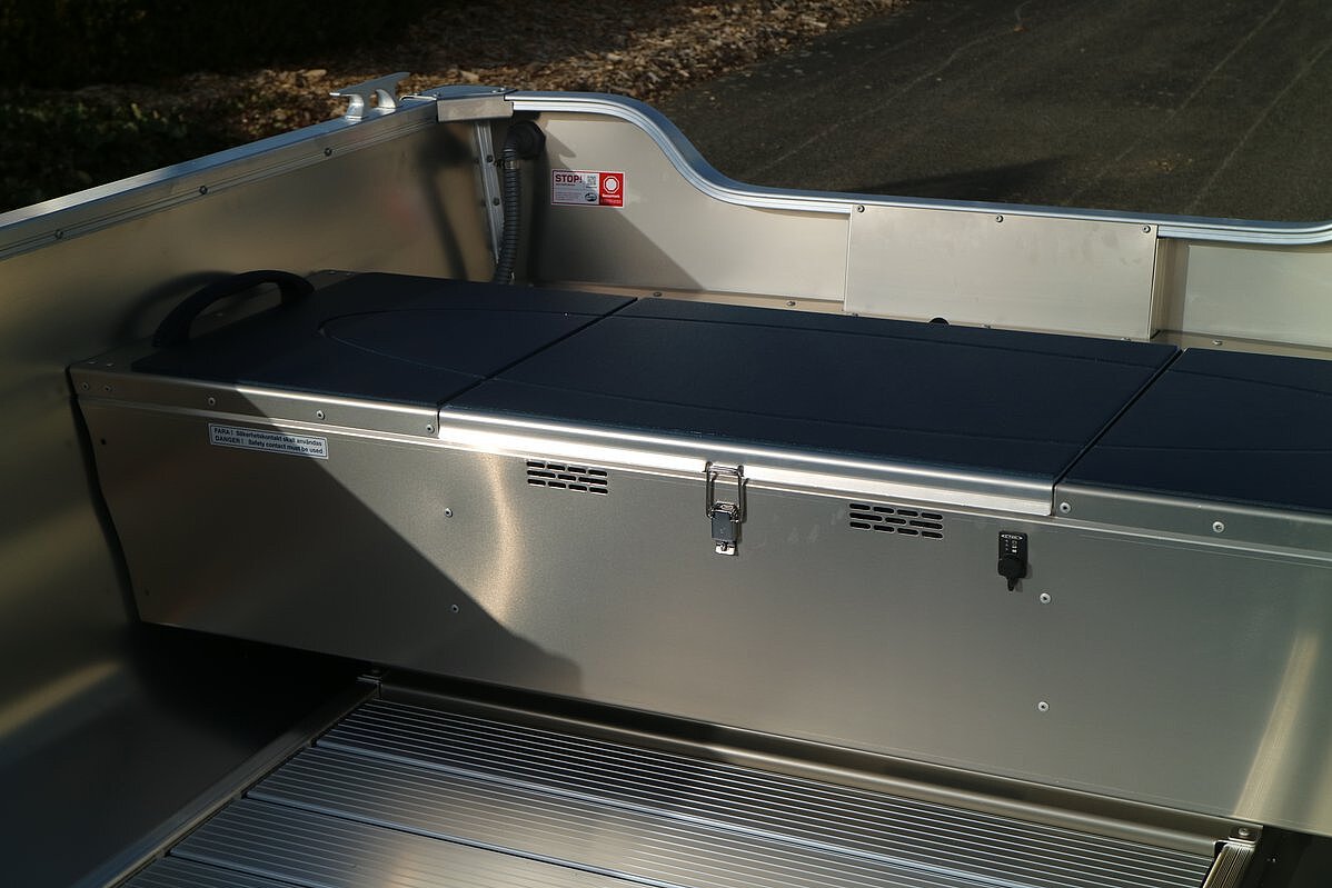 Dieses Bild zeigt unser Aluboot Linder Sportsman 445 Basic - Ansicht der Sitzbank hinten