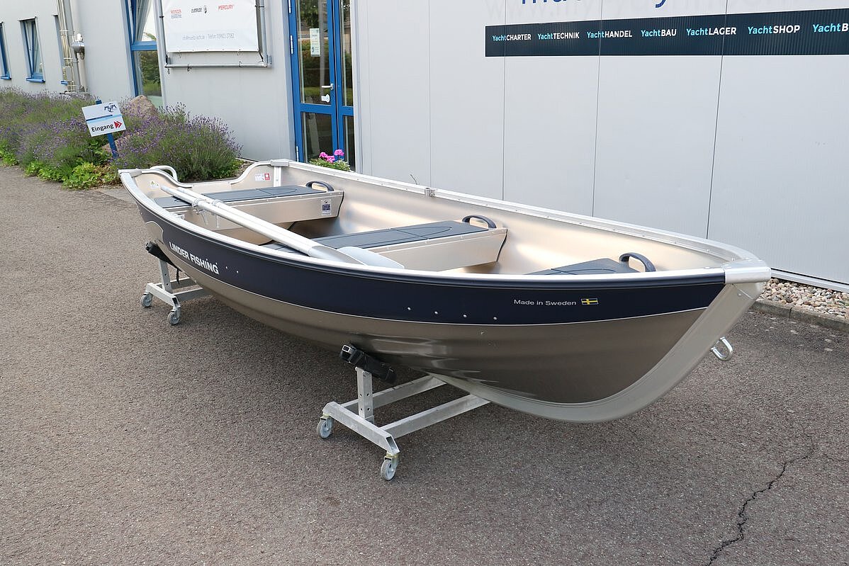 Dieses Bild zeigt unser Aluboot Linder Fishing 410 - Ansicht seitliches Profil