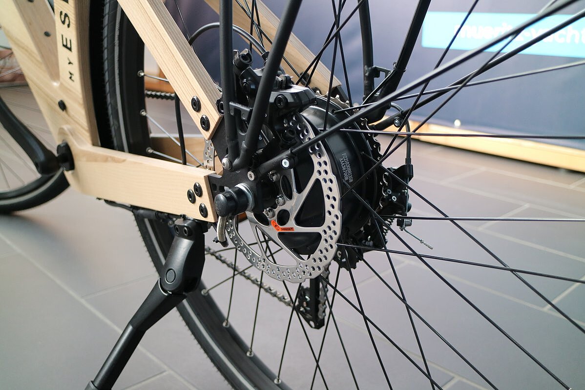 Dieses Bild zeigt ein „My Esel Tour Pro Plus+“ E-Bike Hinterradantrieb