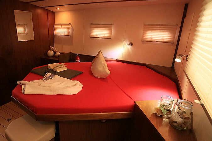 Dieses Bild zeigt unsere Yacht M-Line - M-Retro - Schlafkabine anderer Winkel
