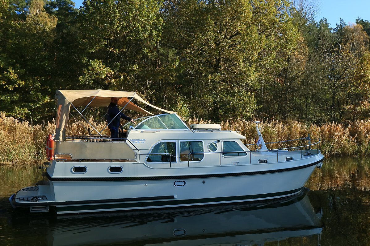 Dieses Bild zeigt unsere Yacht Laureen - Linssen Grand Sturdy 34.9