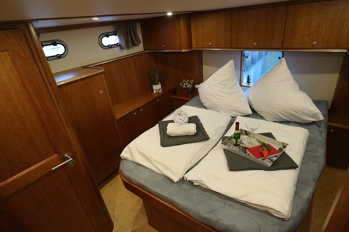 Dieses Bild zeigt unsere Yacht Charlie Brown - Concordia 108 AC - zweite Schlafkabine