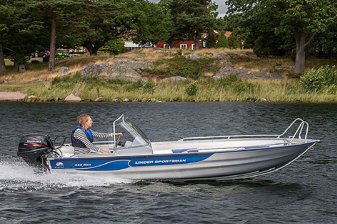 Dieses Bild zeigt unser Aluboot Linder Sportsman 445 Max inkl. Garmin