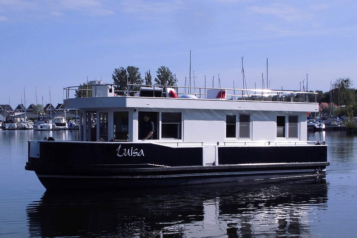 Dieses Bild zeigt unsere Yacht "M-Line - M-Haus"