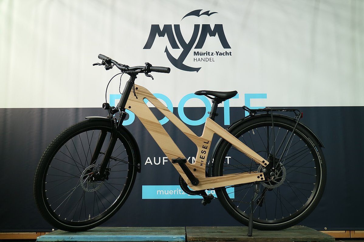 Dieses Bild zeigt ein „My Esel Tour Pro Komfort Plus+“ E-Bike.