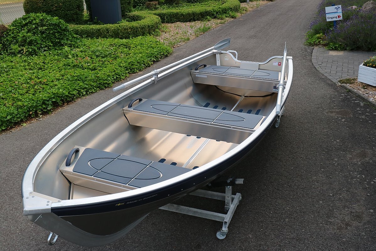 Dieses Bild zeigt unser Aluboot Linder Fishing 410  - Ansicht von oben