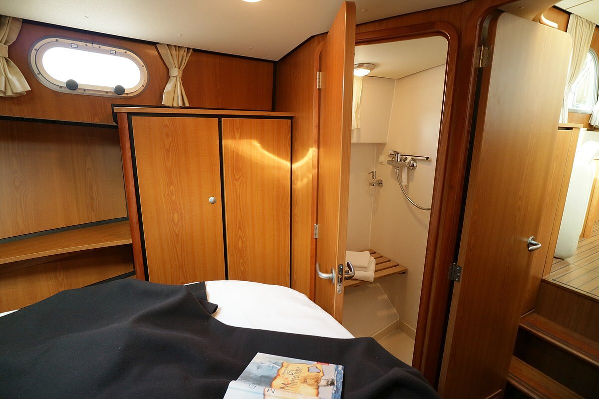 Dieses Bild zeigt unsere Yacht Laureen - Linssen Grand Sturdy 34.9 - Schlafkabine