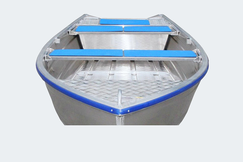 Das Bild zeigt unseren Kimple – Dolphin 410 von Vorne