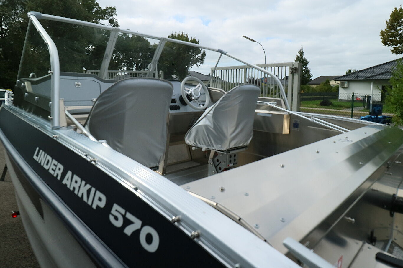 Linder Arkip 570