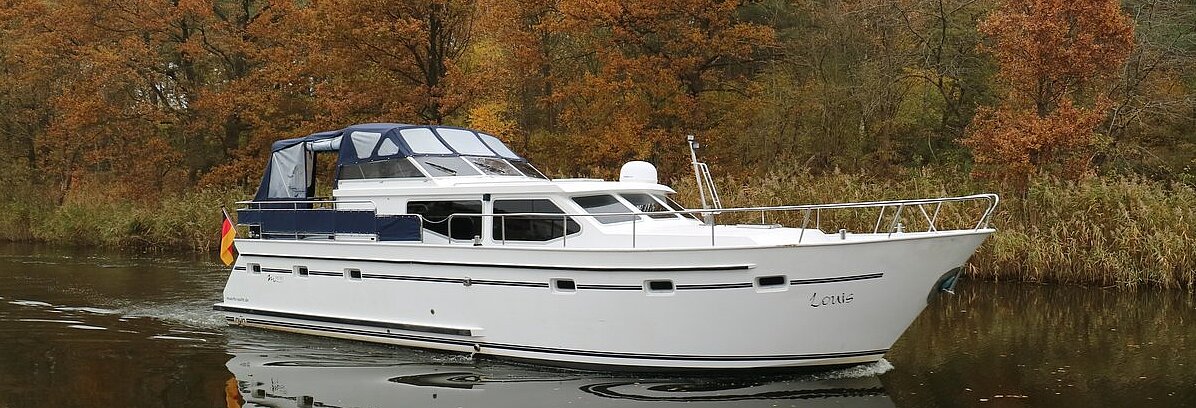 Dieses Bild zeigt unsere Yacht "Louis - M-Sport 140"