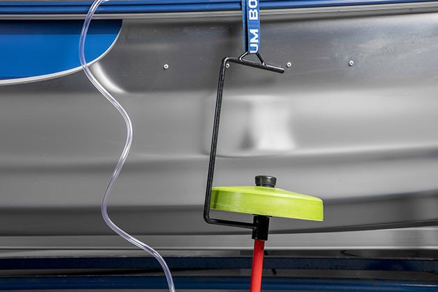 Dieses Bild zeigt die Bilgenpumpe Smart Wave.