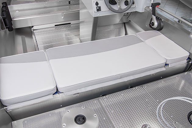 Dieses Bild zeigt ein Sitzpolster für die Achterbank.