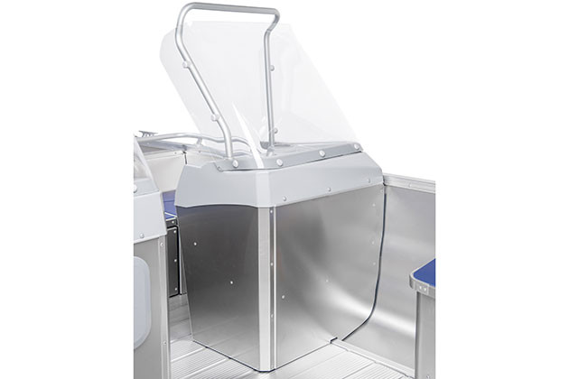 Dieses Bild zeigt eine Konsole links.